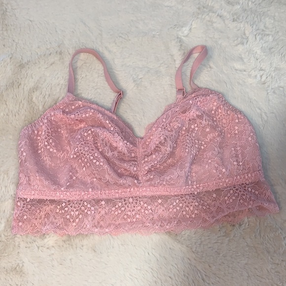 Medium Victoria’s Secret PINK Bralette - Picture 2 of 5